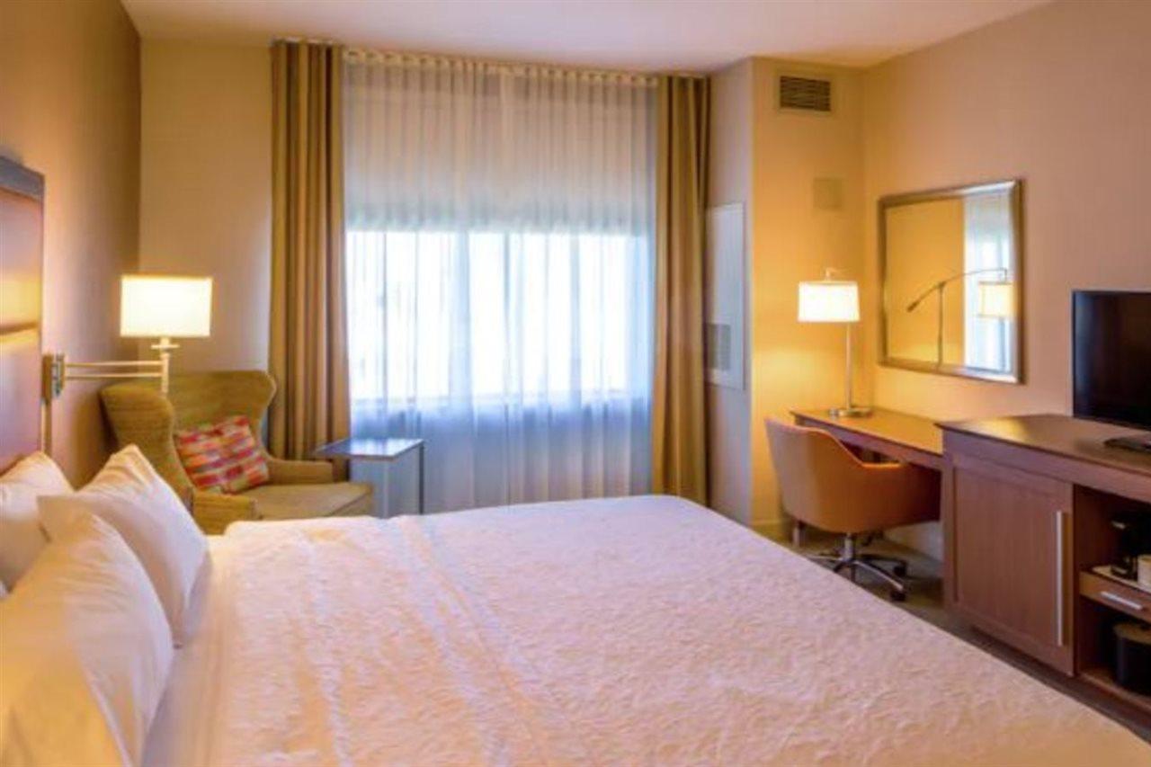 Hampton Inn Houston Downtown Εξωτερικό φωτογραφία