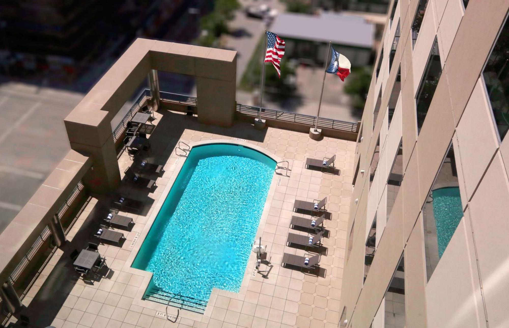 Hampton Inn Houston Downtown Εξωτερικό φωτογραφία
